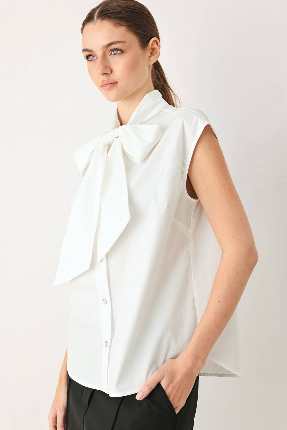 White Cotton Sleeveless Blouse with Bow