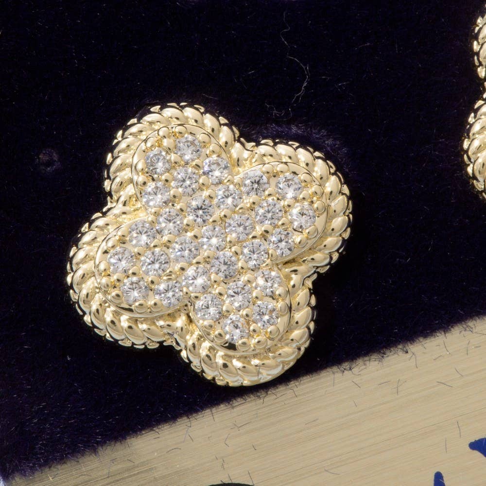 Cz Rope Edge Clover Stud Earrings