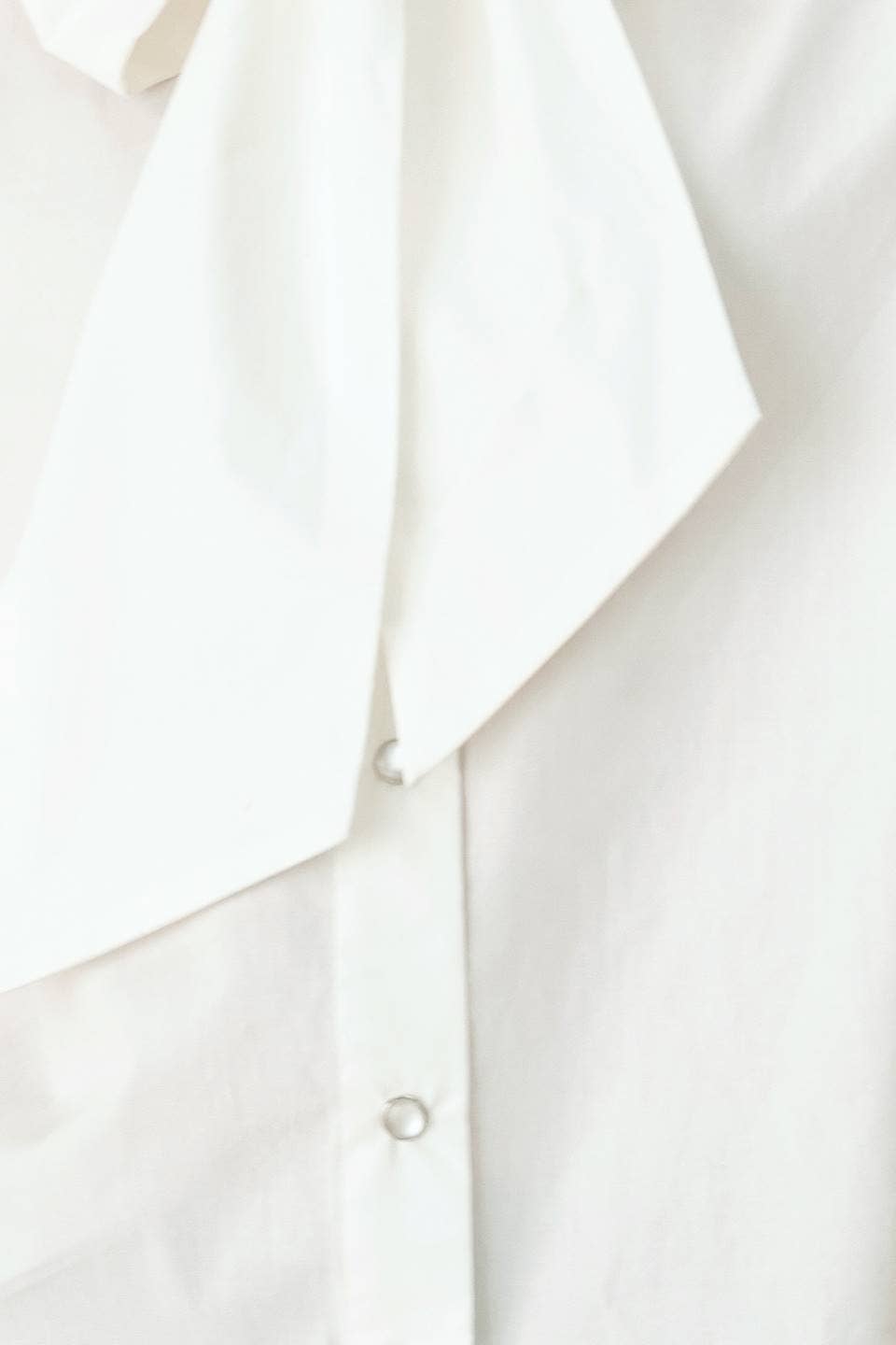 White Cotton Sleeveless Blouse with Bow